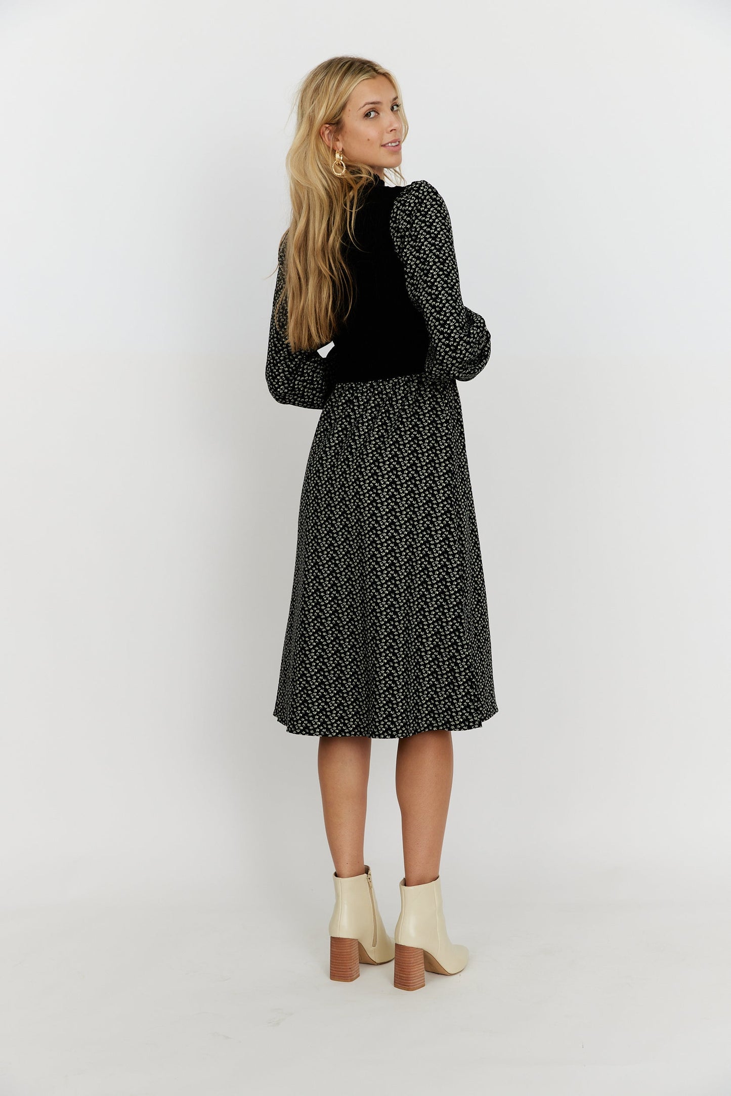 Rhea Printed Long Sleeve Midi Dress ES23